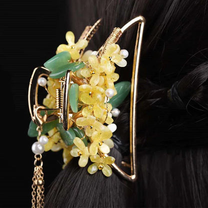 Illuminate your hairstyle with the Crystal Elegance Chinese Hair Clip from Moon Hanfu&