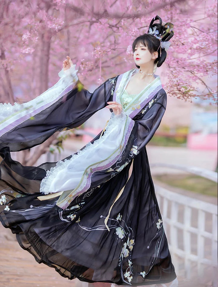 Radiate in the beauty of spring with the Radiant Springtime Qiyao Ruqun from Moon Hanfu&