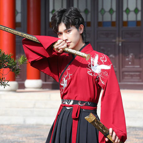 Soar to new heights with the Majestic Crane Jiaoling Ruqun, an enchanting addition to Moon Hanfu&