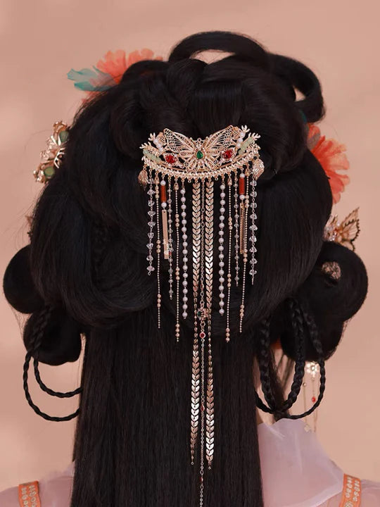 Barbie Hanfu Hairpin - Add a playful and charming touch to your hairstyle with the Barbie Hanfu Hairpin, inspired by the iconic doll and designed to bring a touch of fun to your look.