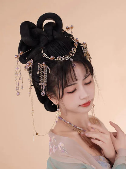 Helen Hanfu Hair Adornments - Elevate your style with the exquisite Helen Hanfu Hair Accessories collection, designed to add a touch of elegance and sophistication to your ensemble. From intricately designed hairpins (发簪, fāzān) to stylish hair combs (发篦, fābì), graceful tassels (流苏, liúsū), ornate hair ornaments (发髻, fājì), and versatile hairbands and headpieces (发饰, fāshì), each piece is thoughtfully crafted to enhance your appearance and express your unique style with the timeless grace of Helen.