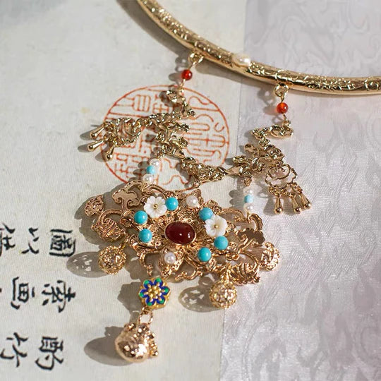 Enhance your Hanfu ensemble with the alluring Lesly Hanfu Necklace. This exquisite necklace features a delicate design inspired by traditional Chinese aesthetics, showcasing a harmonious blend of elegance and cultural heritage. Crafted with meticulous attention to detail, the Lesly Hanfu Necklace adds a touch of grace and sophistication to your neckline. Embrace the timeless charm of this captivating necklace and elevate your Hanfu look with its enchanting beauty.