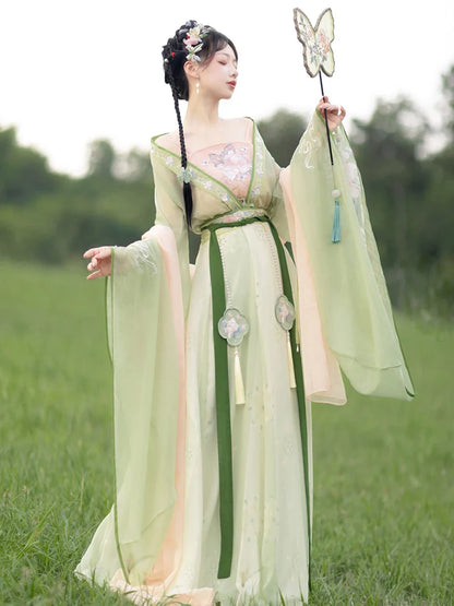 Embrace the allure of nature with the Verdant Green Qiyao Ruqun from Moon Hanfu&