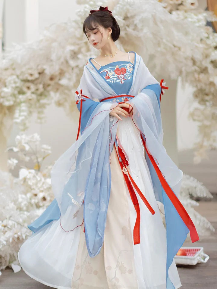 Experience the epitome of grace and style with the Pure Elegance Qiyao Ruqun from Moon Hanfu&