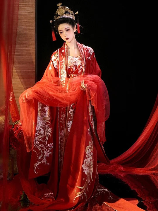 Step into the grandeur of ancient China with Moon Hanfu&