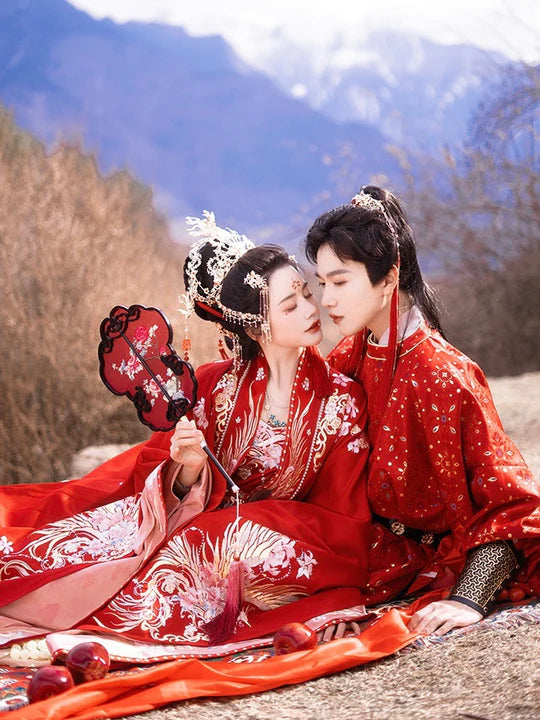 Step into the grandeur of ancient China with Moon Hanfu&