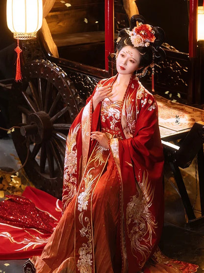 Step into the grandeur of ancient China with Moon Hanfu&