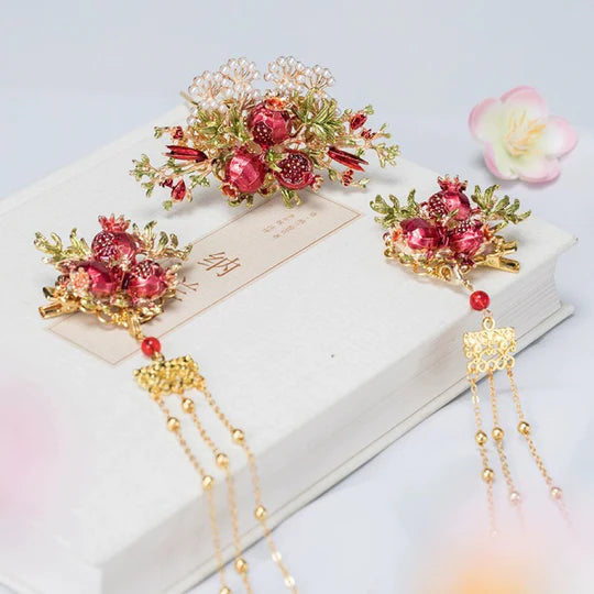 Rose Hanfu Hair Accessories - Adorn your Hanfu hairstyle with the timeless beauty of these delicately crafted hair accessories. Intricate designs inspired by the rose flower exude grace and femininity. Perfect for weddings, romantic occasions, or adding a touch of floral elegance to your Hanfu ensemble.