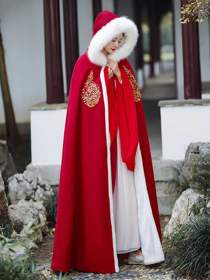 Elevate your style with the regal charm of Noble Hanfu Capes, showcasing traditional Chinese elegance. Explore our curated collection at Moon Hanfu for a touch of sophistication and timeless allure.