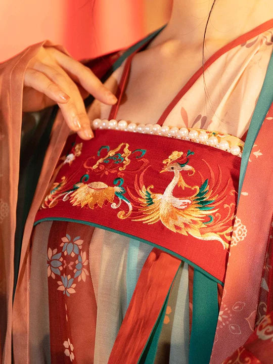 Step into the grandeur of ancient China with Moon Hanfu&