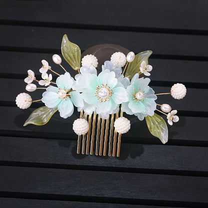 Jasmin Hanfu Hair Accessories - Enhance your Hanfu hairstyle with these elegant and enchanting hair accessories. Intricate detailing inspired by the Jasmin flower exudes femininity and natural beauty. Perfect for weddings, garden parties, or adding a floral accent to your Hanfu ensemble.