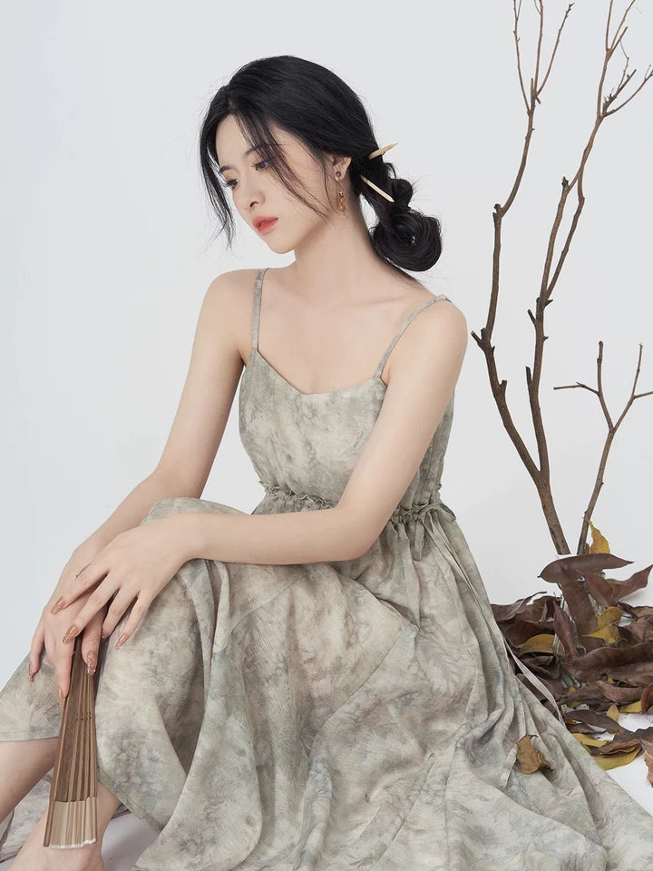 Indulge in the enchanting Whisper of Fall with this elegant Modern Hanfu—a harmonious blend of tradition and contemporary allure. Elevate your wardrobe with this captivating ensemble, embodying the timeless beauty of ancient Chinese fashion. The Whisper of Fall Hanfu invites you to rediscover grace and cultural richness, seamlessly blending tradition with a touch of modern sophistication.