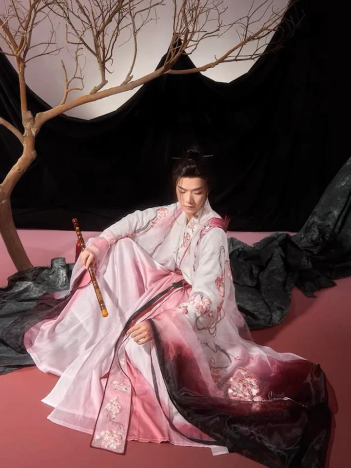 Immerse yourself in the beauty of the Rosy Garden Jiaoling Ruqun, a floral-inspired addition to Moon Hanfu&