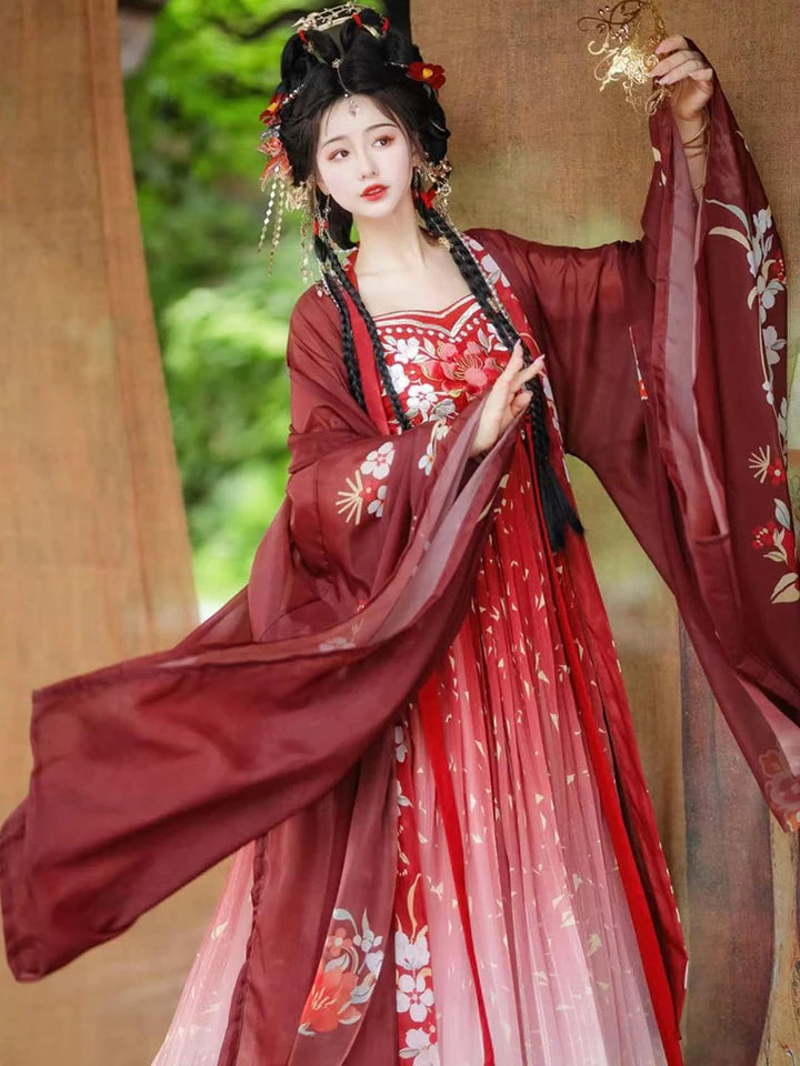 Explore the captivating charm of Alluring Hana Hezi Qun, a masterpiece that harmoniously combines historical allure with the grace of blooming hana blossoms. Adorned with intricate details, this ensemble invites you to step into a world of timeless elegance inspired by the Southern Song dynasty.