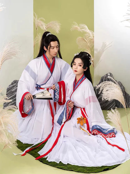 Step into rustic charm with the Rustic Field Jiaoling Ruqun, a natural addition to Moon Hanfu&