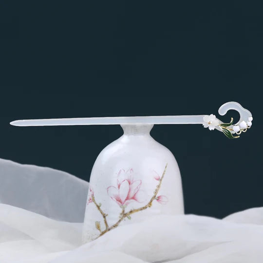 Elegant Jade Cheongsam Hairpin - Elevate your style with exquisite Traditional Chinese Style hair accessories from Moon Hanfu&