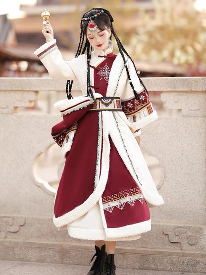 Elevate your wardrobe with Moon Hanfu&