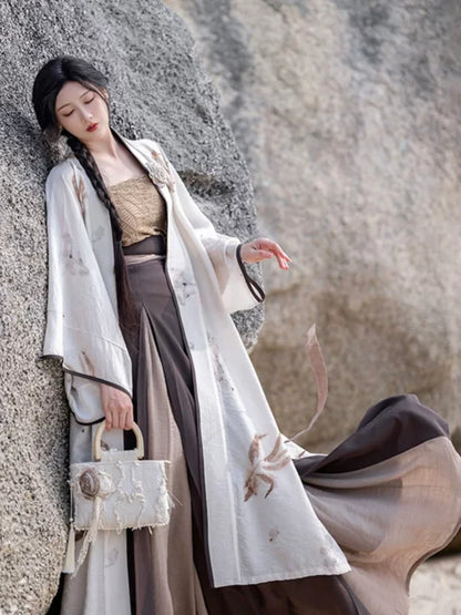 Modern Hanfu, Winona