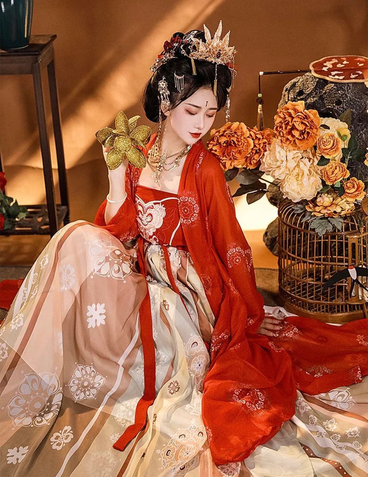 Immerse yourself in the enchantment of the Tang Dynasty with our Alluring Hezi Qun, Astonishing Alexa—a captivating ensemble inspired by the iconic Yang Guifei. Embrace the allure of plumper figures with this exquisite Tang Dynasty-inspired Qixiong Ruqun, a perfect fusion of historical charm and contemporary elegance. Step into the past with a nod to tradition and style.