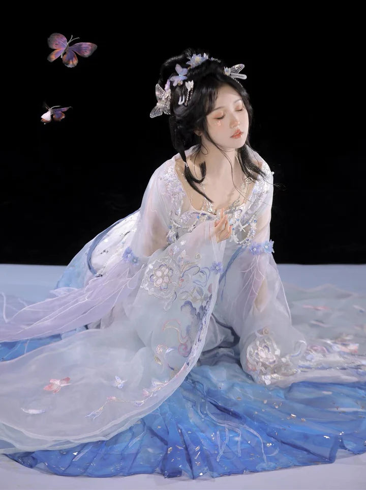 Embark on a whimsical journey with the Sophie Qiyao Ruqun from Moon Hanfu&