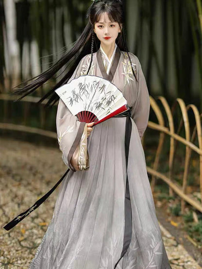 Bask in the brilliance of the Radiant Solar Jiaoling Ruqun, a luminous addition to Moon Hanfu&