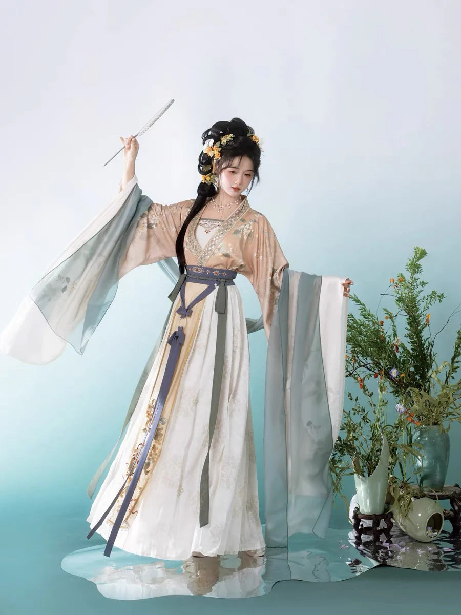 Step into timeless elegance with the Jane Qiyao Ruqun from Moon Hanfu&