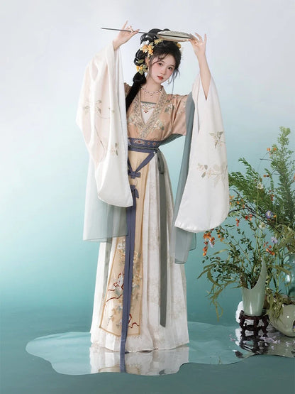 Step into timeless elegance with the Jane Qiyao Ruqun from Moon Hanfu&