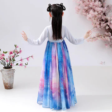 Step into charming elegance with Charming Ollie Kids Hanfu – a collection that transcends clothing to foster cultural connection, imaginative play, and creative expression for your little ones.