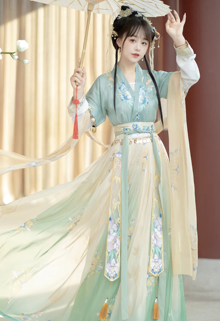 Embrace charm with the Qiyao Ruqun, beautifully captured in the Deary Daisy ensemble. This captivating attire seamlessly blends tradition with a touch of contemporary charm. Step into the sweet allure of this outfit, embodying a deary and timeless style that adds a touch of floral elegance to your wardrobe.