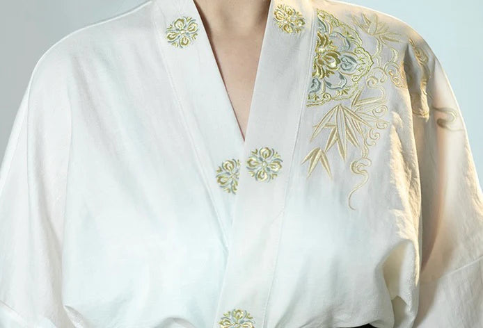 Modern Hanfu, Bailey