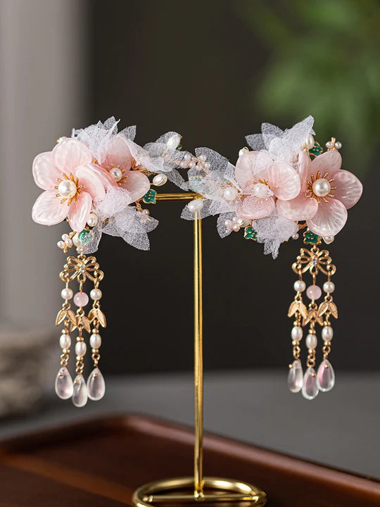 Cathy Hanfu Hair Clips - Enhance your Hanfu ensemble with the stylish and versatile Cathy Hanfu Hair Clips. Their sleek design adds sophistication and feminine charm to your hairstyle. Stay comfortable and secure throughout the day with these elegant accessories.