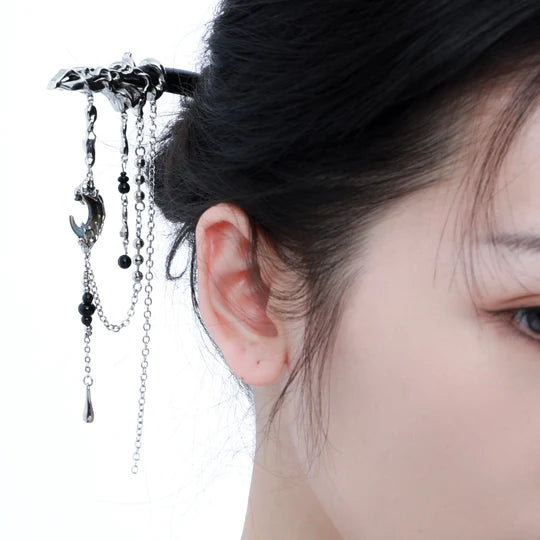 Midnight Hanfu Hairpin - Add a touch of mystique with the enchanting Midnight Hanfu Hairpin. Its delicate design evokes elegance and allure, perfect for special occasions or adding an intriguing element to your Hanfu-inspired style. Embrace the beauty of the night with this exquisite hairpin.