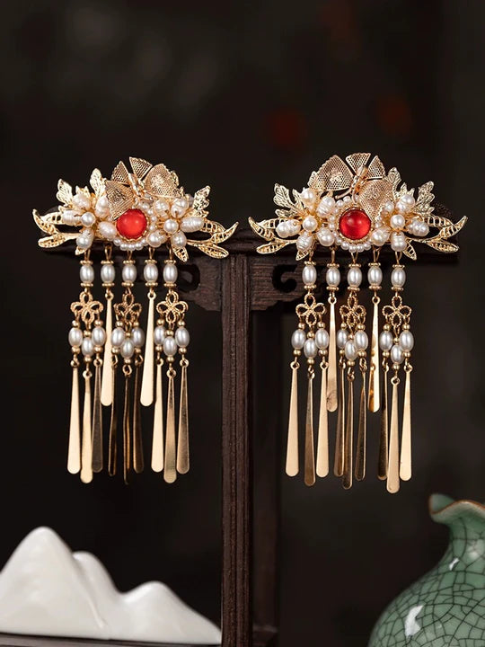 Sophie Chinese Hair Clips - Enhance your hairstyle with the stylish and versatile Sophie Chinese Hair Clips, inspired by Chinese tradition and designed to elevate your look.