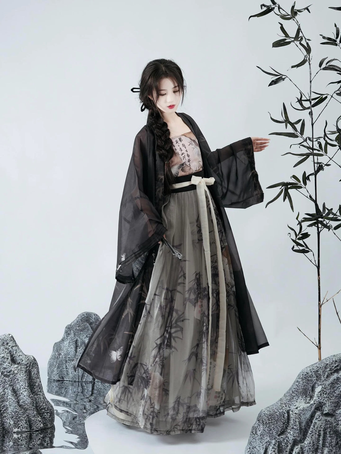 Harmony Qiyao Ruqun Ensemble - Song Dynasty Style. Immerse yourself in the serene artistry of Danqing, perfect for themed events or infusing your wardrobe with timeless elegance.