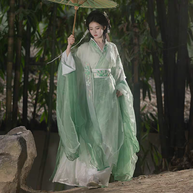 Modern Hanfu-Xiao Qing